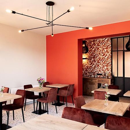 Hotel De La Poste Ellezelles Екстер'єр фото