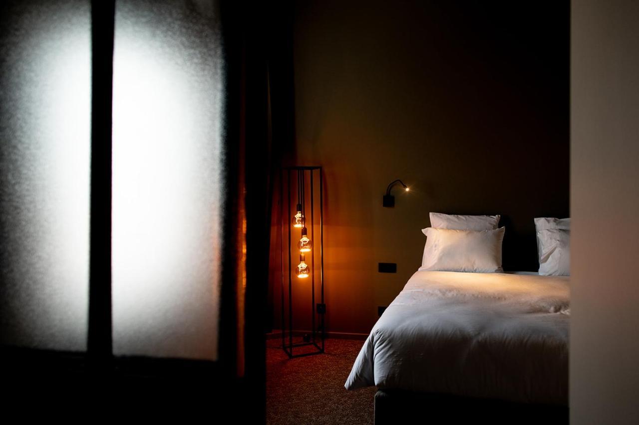 Hotel De La Poste Ellezelles Екстер'єр фото