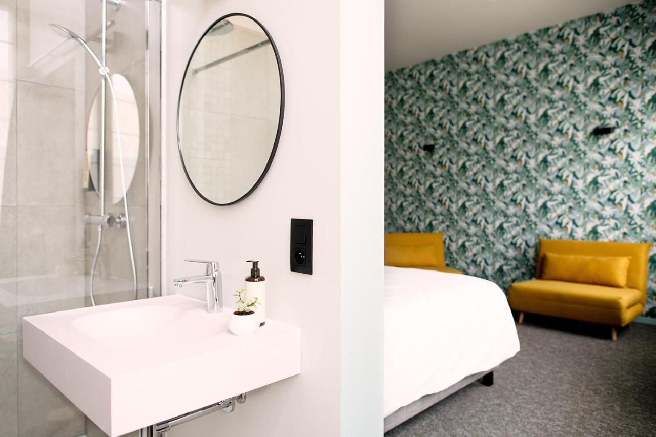 Hotel De La Poste Ellezelles Екстер'єр фото